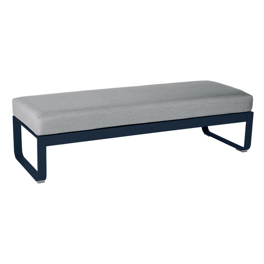 Banquette BELLEVIE 2 places de Fermob, Coussin Gris flanelle, Bleu abysse Banquette BELLEVIE 2 places de Fermob, Coussin Gris flanelle, Bleu abysse