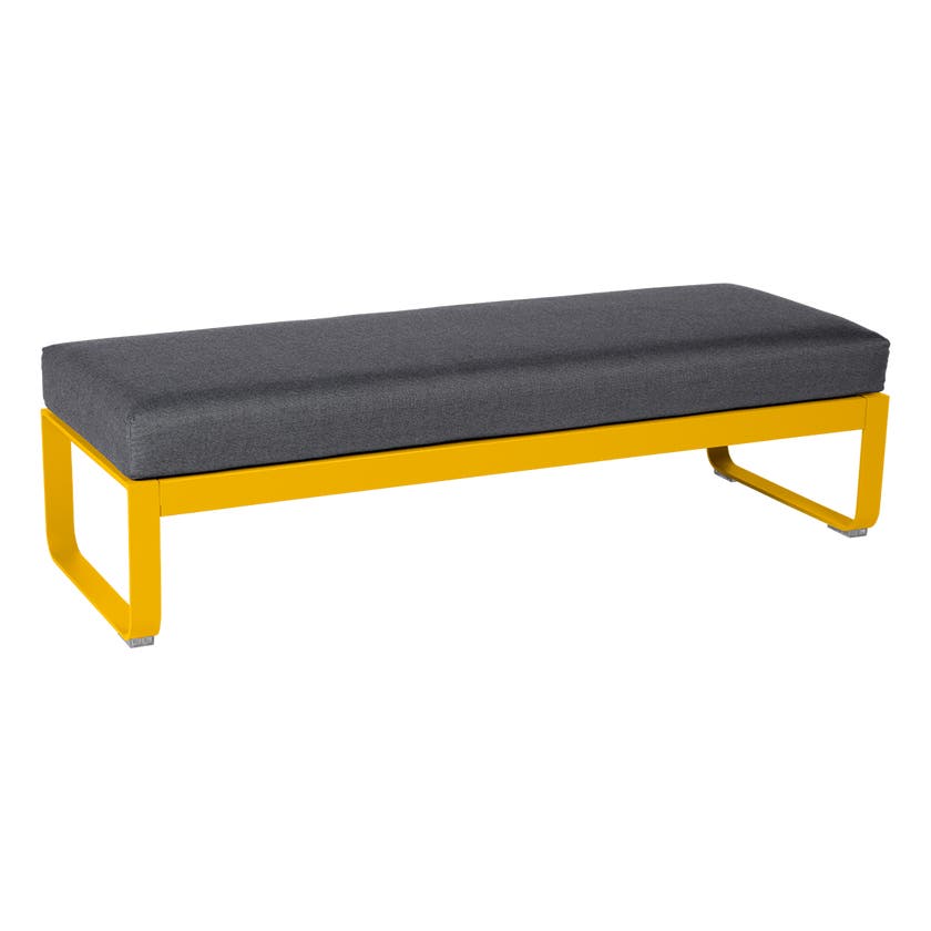 Banquette BELLEVIE 2 places de Fermob, Coussin Gris graphite, Miel Banquette BELLEVIE 2 places de Fermob, Coussin Gris graphite, Miel