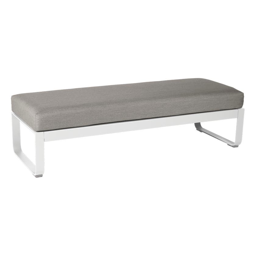 Banquette BELLEVIE 2 places de Fermob, Coussin Taupe grisé, Blanc coton Banquette BELLEVIE 2 places de Fermob, Coussin Taupe grisé, Blanc coton