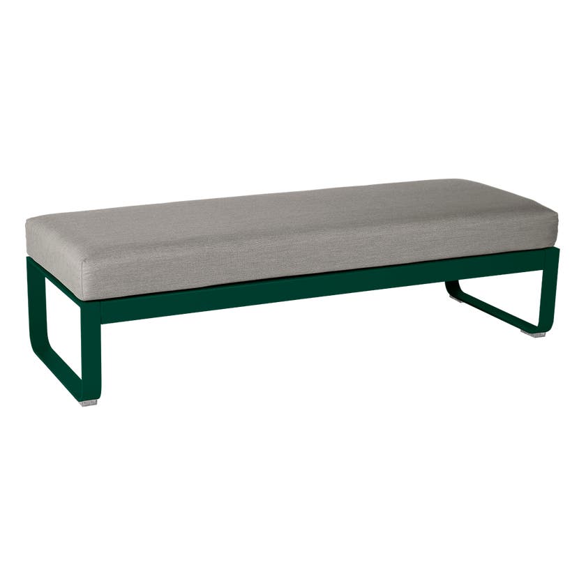 Banquette BELLEVIE 2 places de Fermob, Coussin Taupe grisé, Cèdre Banquette BELLEVIE 2 places de Fermob, Coussin Taupe grisé, Cèdre