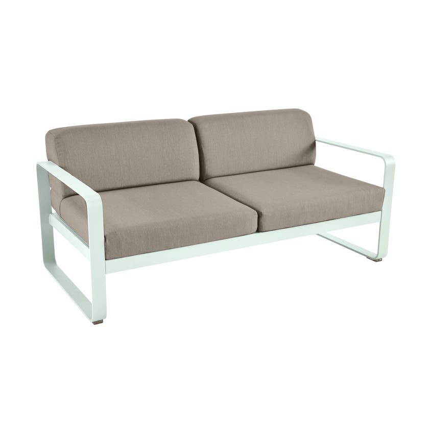 Canapé 2 PL BELLEVIE de Fermob, Coussin Taupe Grisé, Menthe Glaciale Canapé 2 PL BELLEVIE de Fermob, Coussin Taupe Grisé, Menthe Glaciale
