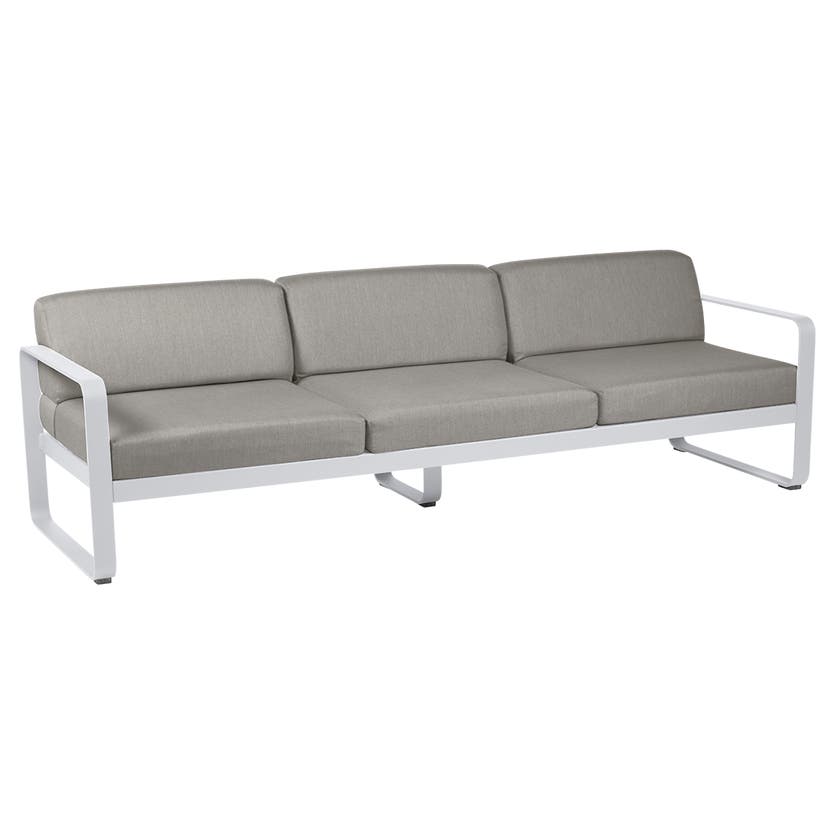 Canapé 3 places BELLEVIE de Fermob, Coussin Taupe grisé, Blanc coton Canapé 3 places BELLEVIE de Fermob, Coussin Taupe grisé, Blanc coton