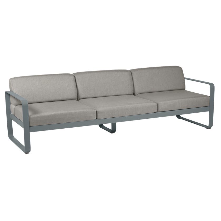 Canapé 3 places BELLEVIE de Fermob, Coussin Taupe grisé, Gris orage Canapé 3 places BELLEVIE de Fermob, Coussin Taupe grisé, Gris orage