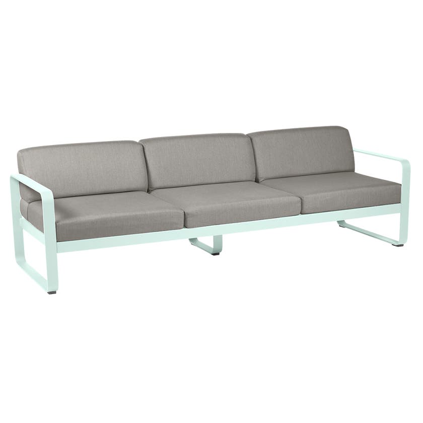 Canapé 3 places BELLEVIE de Fermob, Coussin Taupe grisé, menthe glaciale Canapé 3 places BELLEVIE de Fermob, Coussin Taupe grisé, menthe glaciale