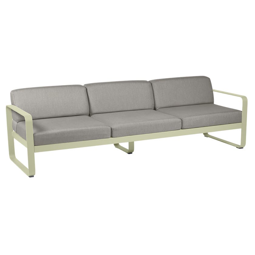 Canapé 3 places BELLEVIE de Fermob, Coussin Taupe grisé, Tilleul Canapé 3 places BELLEVIE de Fermob, Coussin Taupe grisé, Tilleul