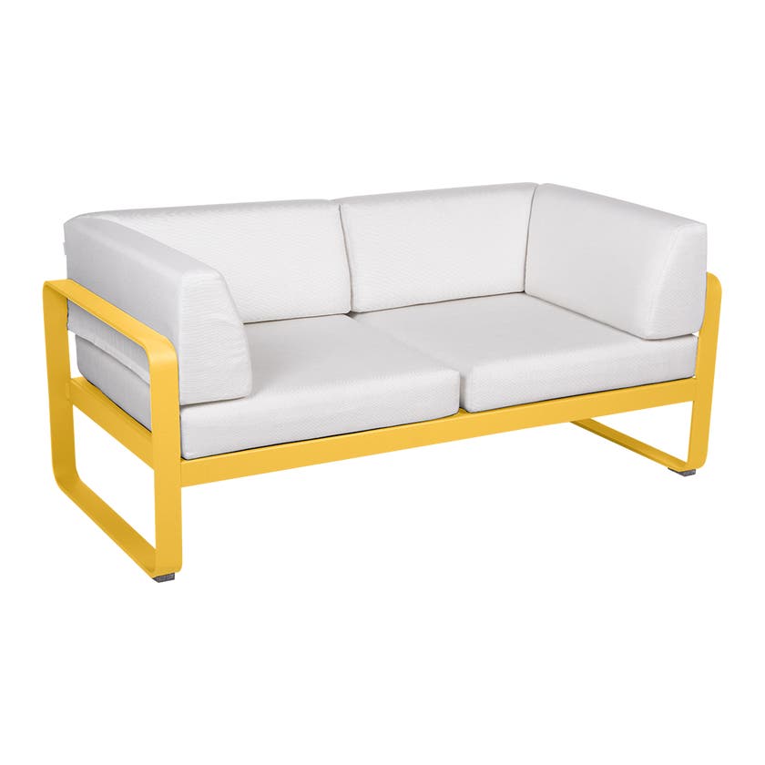 Canapé Club lounge BELLEVIE 2 places de Fermob, Miel, Coussin Blanc grisé Canapé Club lounge BELLEVIE 2 places de Fermob, Miel, Coussin Blanc grisé