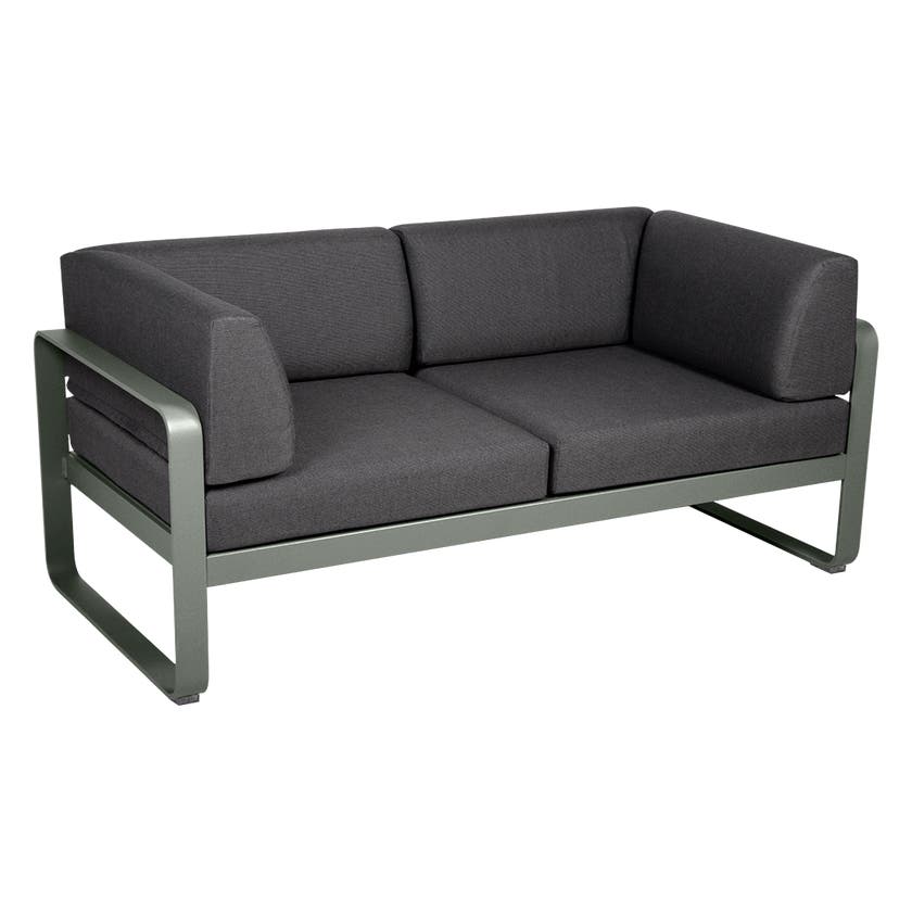 Canapé Club lounge BELLEVIE 2 places de Fermob, Romarin, Coussin Gris graphite Canapé Club lounge BELLEVIE 2 places de Fermob, Romarin, Coussin Gris graphite