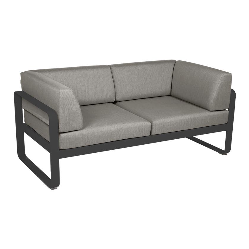 Canapé Club lounge BELLEVIE 2 places de Fermob, Carbone , Coussin Taupe grisé Canapé Club lounge BELLEVIE 2 places de Fermob, Carbone , Coussin Taupe grisé