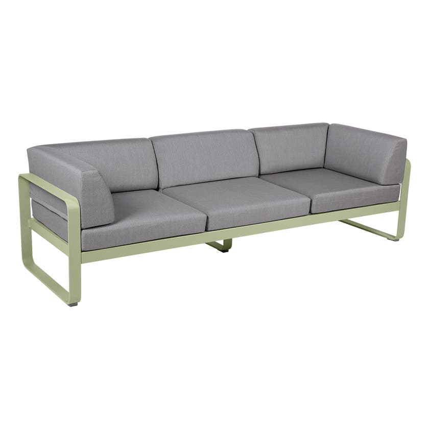 Canapé club 3 places BELLEVIE de Fermob, Tilleul, Coussin Gris flanelle Canapé club 3 places BELLEVIE de Fermob, Tilleul, Coussin Gris flanelle