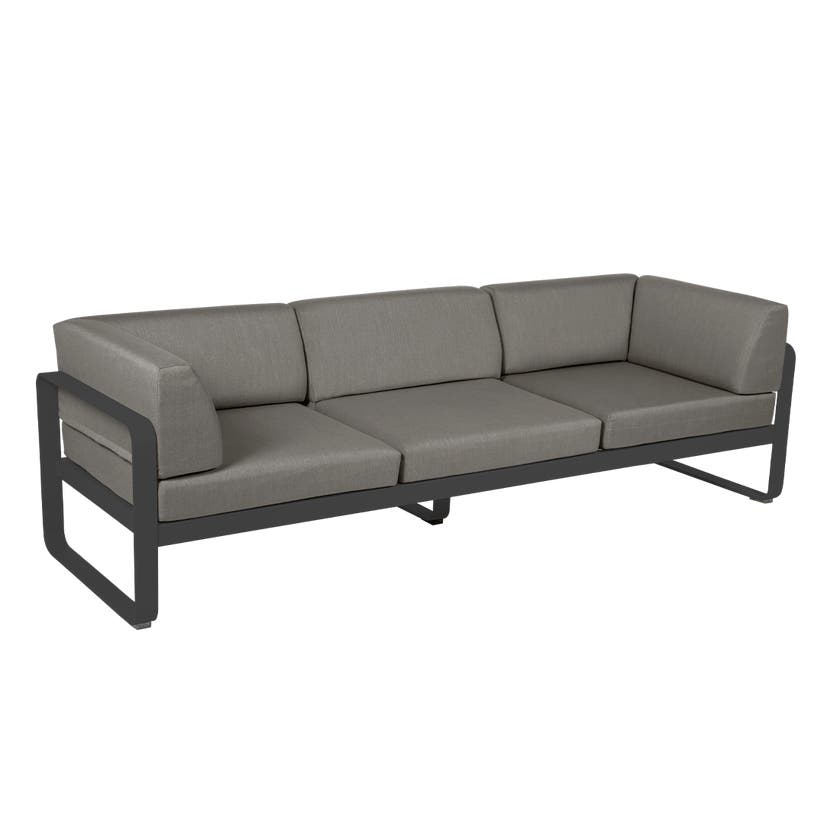 Canapé club 3 places BELLEVIE de Fermob, Carbone , Coussin Taupe grisé Canapé club 3 places BELLEVIE de Fermob, Carbone , Coussin Taupe grisé
