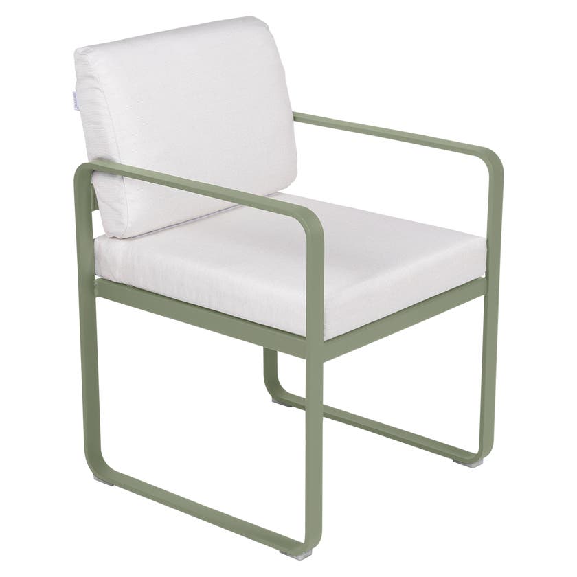Fauteuil de repas BELLEVIE de Fermob, Cactus, Coussin Blanc grisé Fauteuil de repas BELLEVIE de Fermob, Cactus, Coussin Blanc grisé