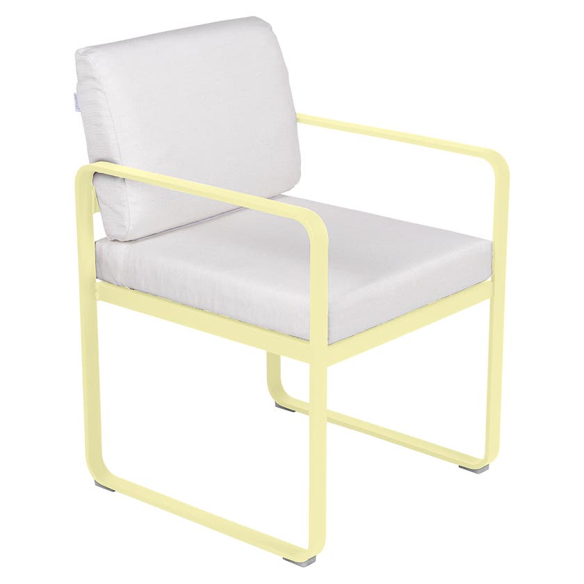 Fauteuil de repas BELLEVIE de Fermob, Citron givré, Coussin Blanc grisé Fauteuil de repas BELLEVIE de Fermob, Citron givré, Coussin Blanc grisé