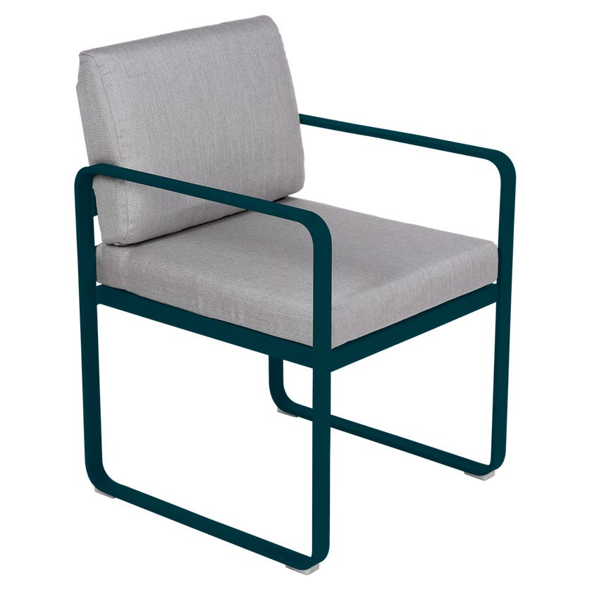 Fauteuil de repas BELLEVIE de Fermob, Bleu acapulco, Coussin Gris flanelle Fauteuil de repas BELLEVIE de Fermob, Bleu acapulco, Coussin Gris flanelle