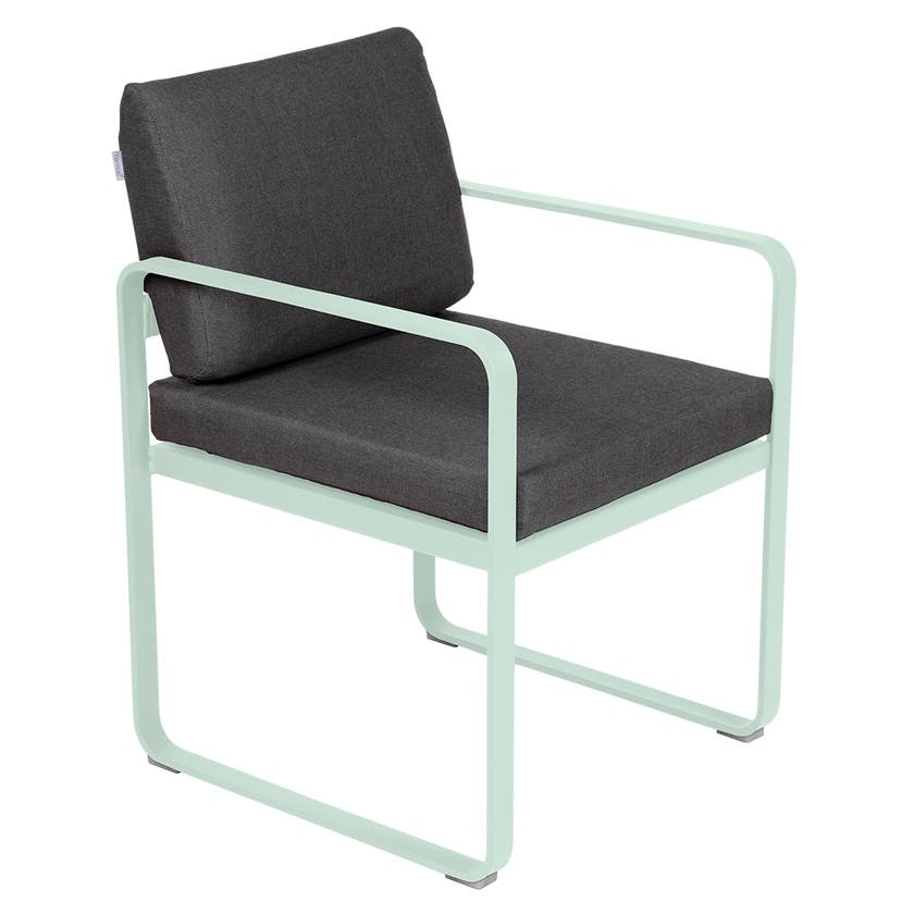 Fauteuil de repas BELLEVIE de Fermob, Menthe glaciale, coussin gris graphite Fauteuil de repas BELLEVIE de Fermob, Menthe glaciale, coussin gris graphite