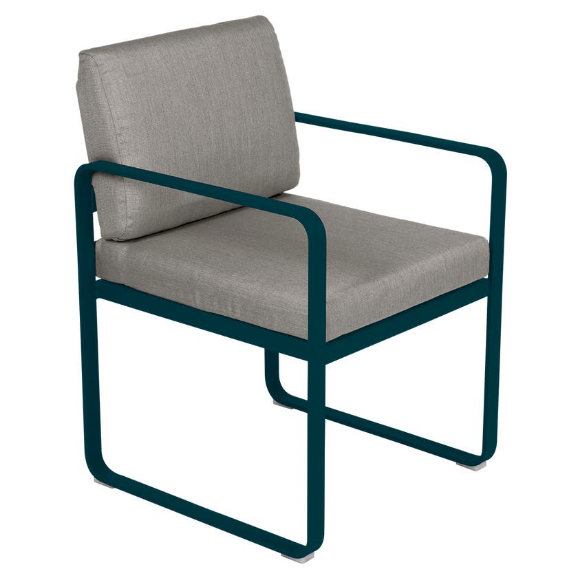 Fauteuil de repas BELLEVIE de Fermob, Bleu acapulco, Coussin Taupe grisé Fauteuil de repas BELLEVIE de Fermob, Bleu acapulco, Coussin Taupe grisé