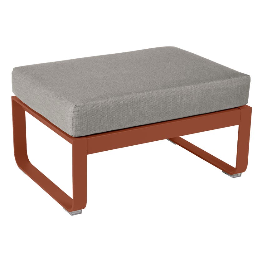 Pouf BELLEVIE de Fermob, Coussin Taupe grisé, Ocre rouge Pouf BELLEVIE de Fermob, Coussin Taupe grisé, Ocre rouge