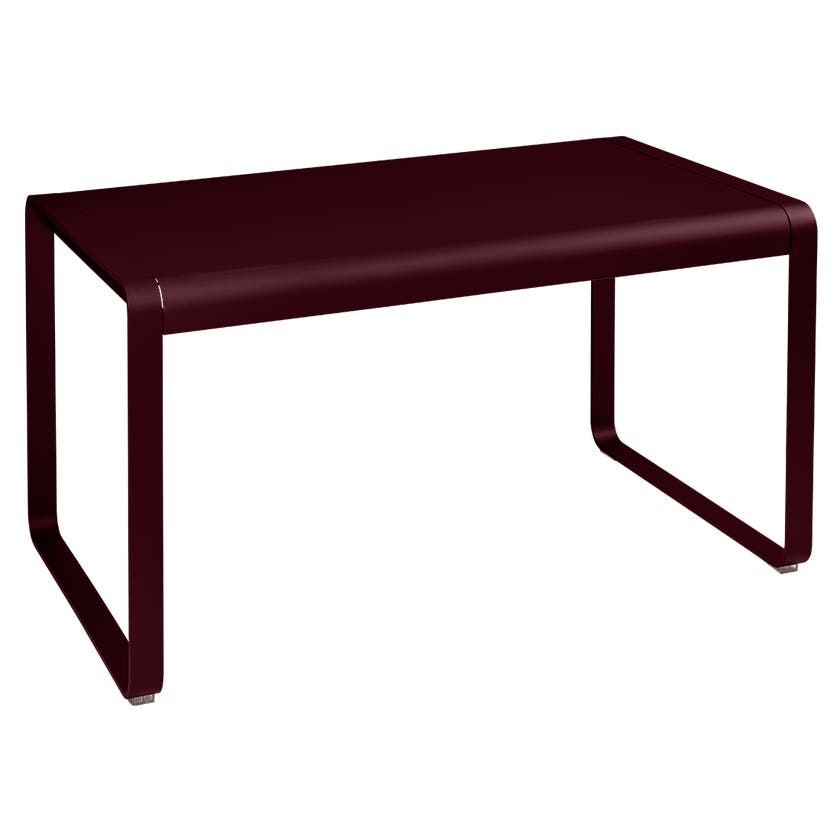Table BELLEVIE de Fermob, 140 x 80, Cerise noire Table BELLEVIE de Fermob, 140 x 80, Cerise noire