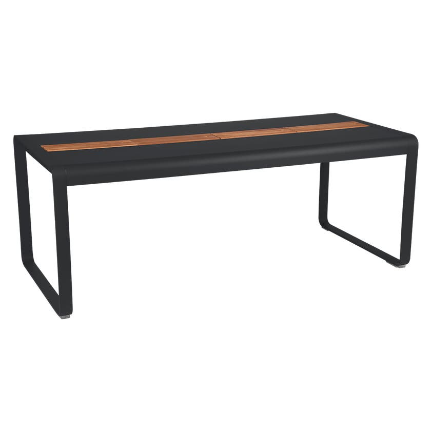 Table BELLEVIE 196 x 90 cm avec rangement de Fermob, Carbone Table BELLEVIE 196 x 90 cm avec rangement de Fermob, Carbone