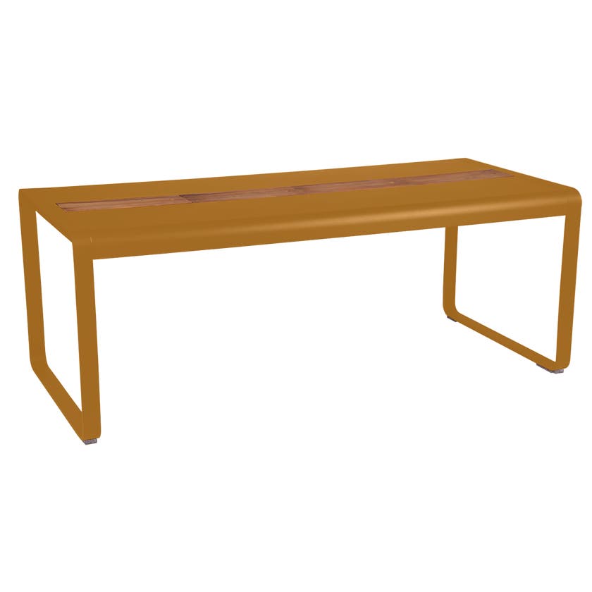 Table BELLEVIE 196 x 90 cm avec rangement de Fermob, Pain d'épices Table BELLEVIE 196 x 90 cm avec rangement de Fermob, Pain d'épices