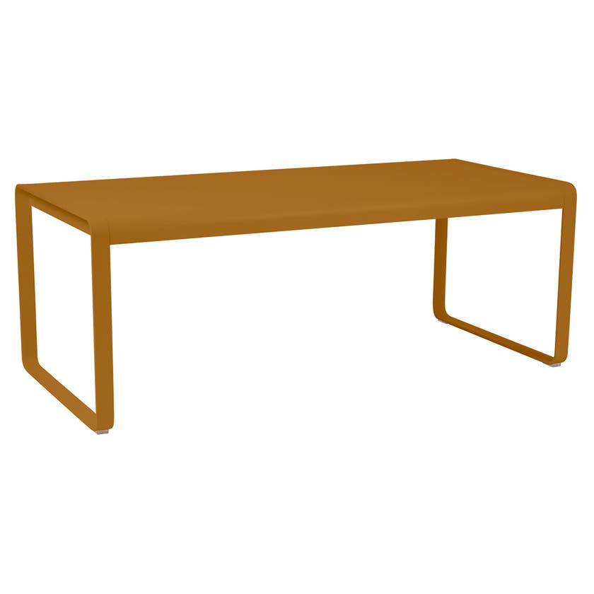 Table BELLEVIE de Fermob, 196 x 90, Pain d'épices Table BELLEVIE de Fermob, 196 x 90, Pain d'épices
