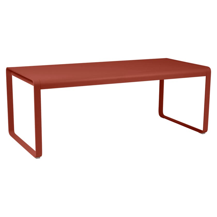 Table BELLEVIE de Fermob, ocre rouge Table BELLEVIE de Fermob, ocre rouge