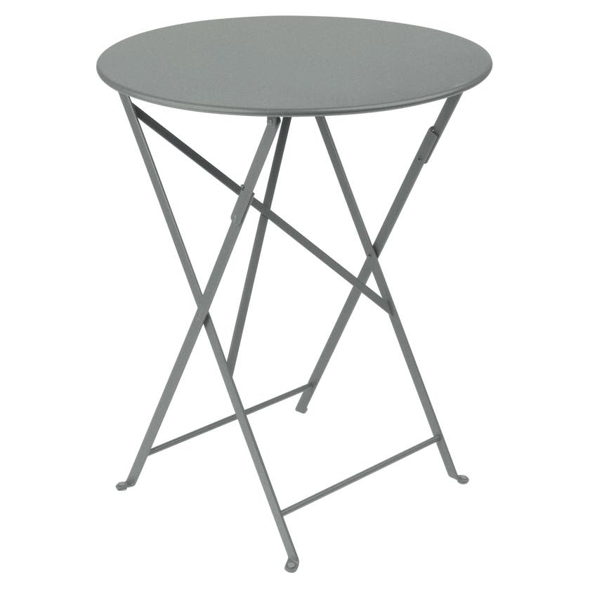 Table ronde pliante BISTRO de Fermob, D.60 x H.74 cm, Gris lapilli Table ronde pliante BISTRO de Fermob, D.60 x H.74 cm, Gris lapilli