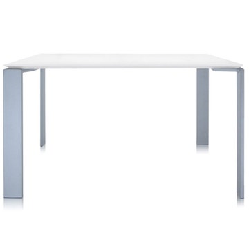 Table FOUR carrée de Kartell, 128 x 128,  Piètement acier coloris aluminium, Plateau blanc