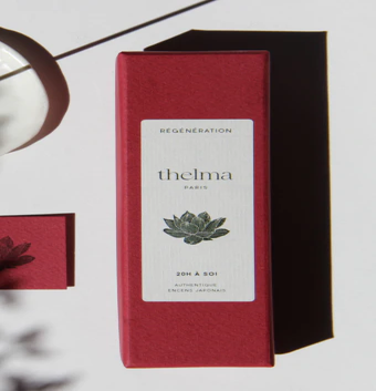 Boîte de 48 bâtons d'encens RÉGÉNÉRATION de Thelma Paris, Sakura et fleur de cerisier