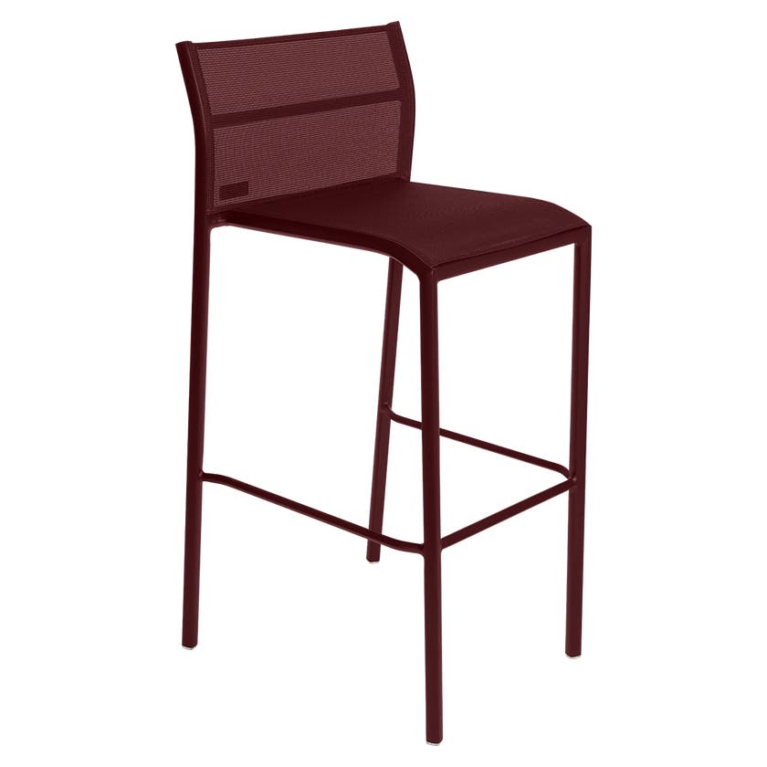Tabouret haut CADIZ de Fermob, Cerise Noire Stéréo Tabouret haut CADIZ de Fermob, Cerise Noire Stéréo