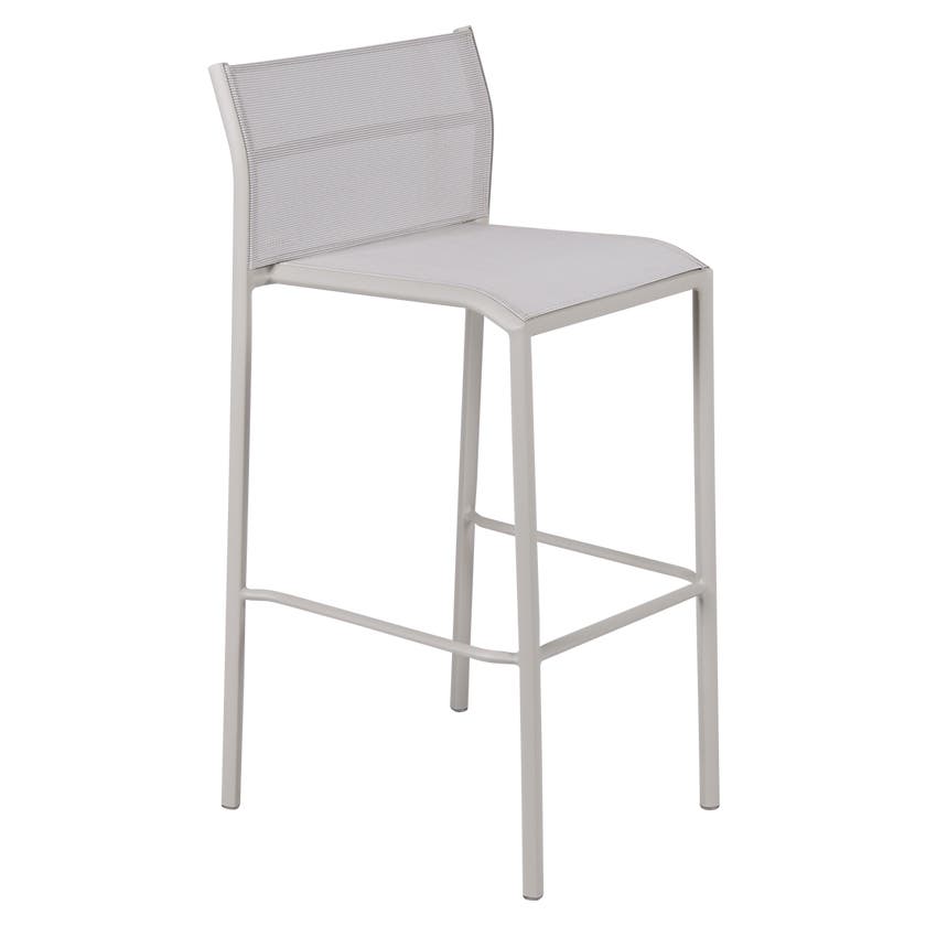 Tabouret haut CADIZ de Fermob, Gris argile Stéréo Tabouret haut CADIZ de Fermob, Gris argile Stéréo