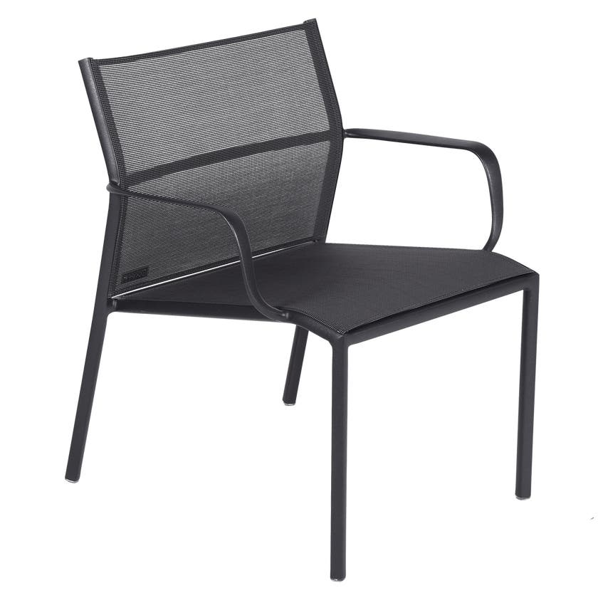 Fauteuil bas CADIZ de Fermob, Carbone Stéréo Fauteuil bas CADIZ de Fermob, Carbone Stéréo