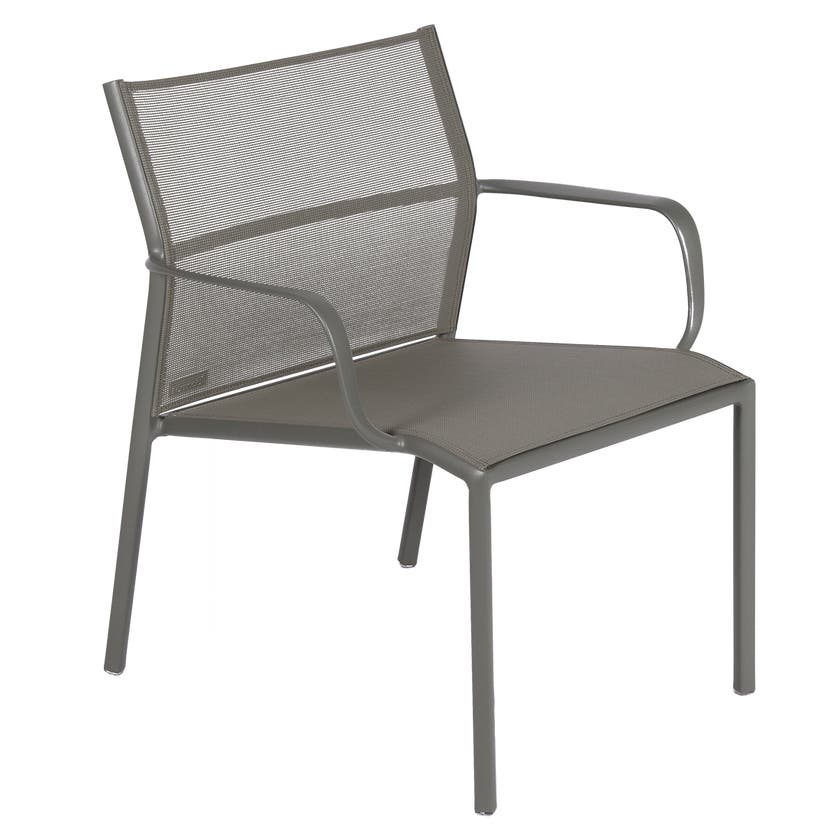 Fauteuil bas CADIZ de Fermob, Romarin Stéréo Fauteuil bas CADIZ de Fermob, Romarin Stéréo