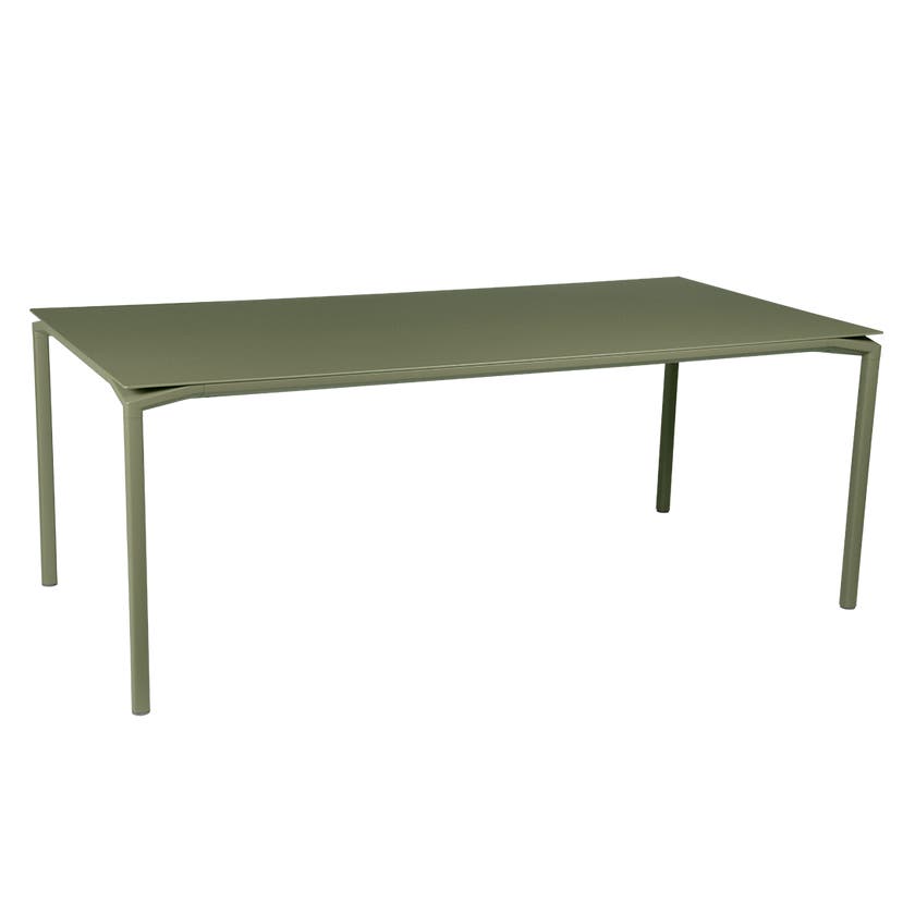 Table CALVI de Fermob, 195 x 95 cm, Cactus Table CALVI de Fermob, 195 x 95 cm, Cactus