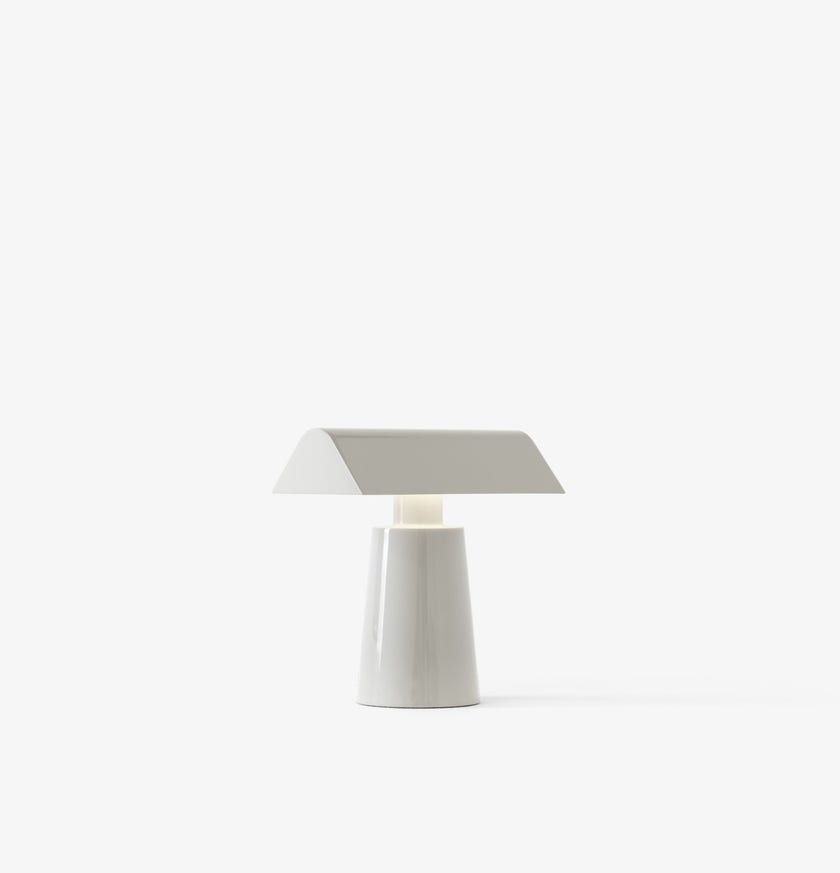 Lampe nomade sans fil CARET de &Tradition, Silk grey