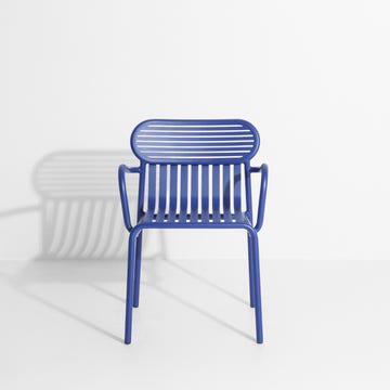 Fauteuil WEEK-END de Petite Friture, Bleu outremer