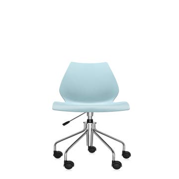 Chaise avec roulettes MAUI de Kartell, Bleu clair