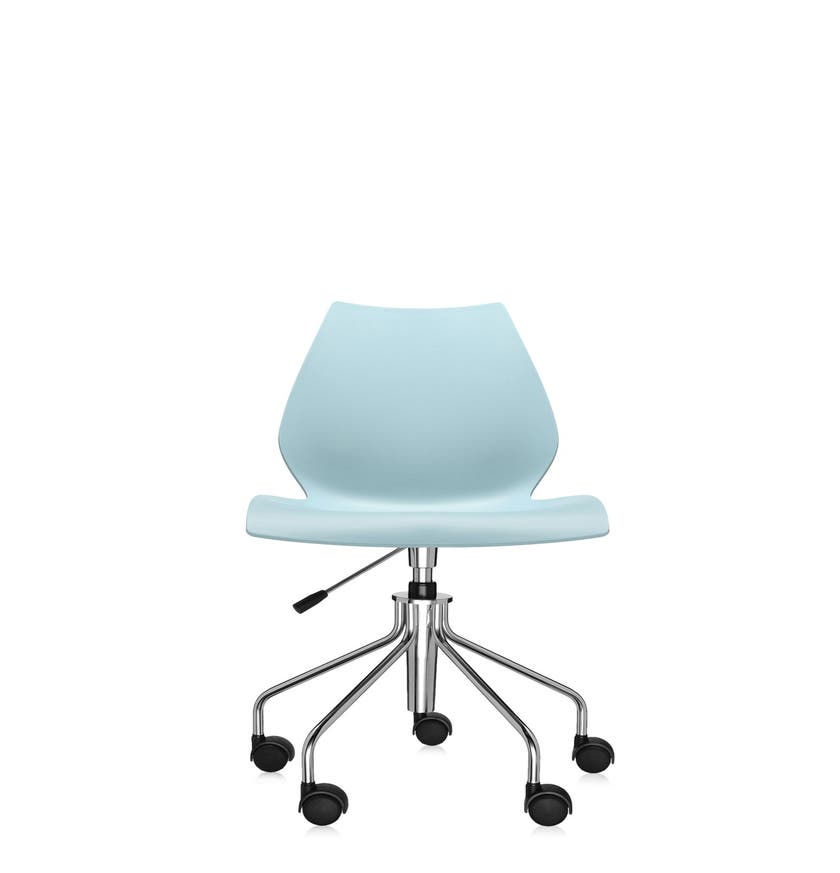 Chaise avec roulettes MAUI de Kartell, Bleu clair