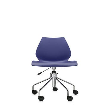 Chaise avec roulettes MAUI de Kartell, Bleu marine