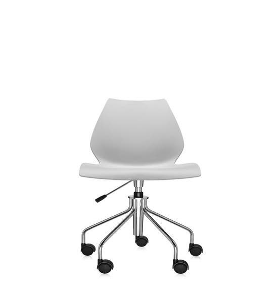 Chaise avec roulettes MAUI de Kartell, Gris clair