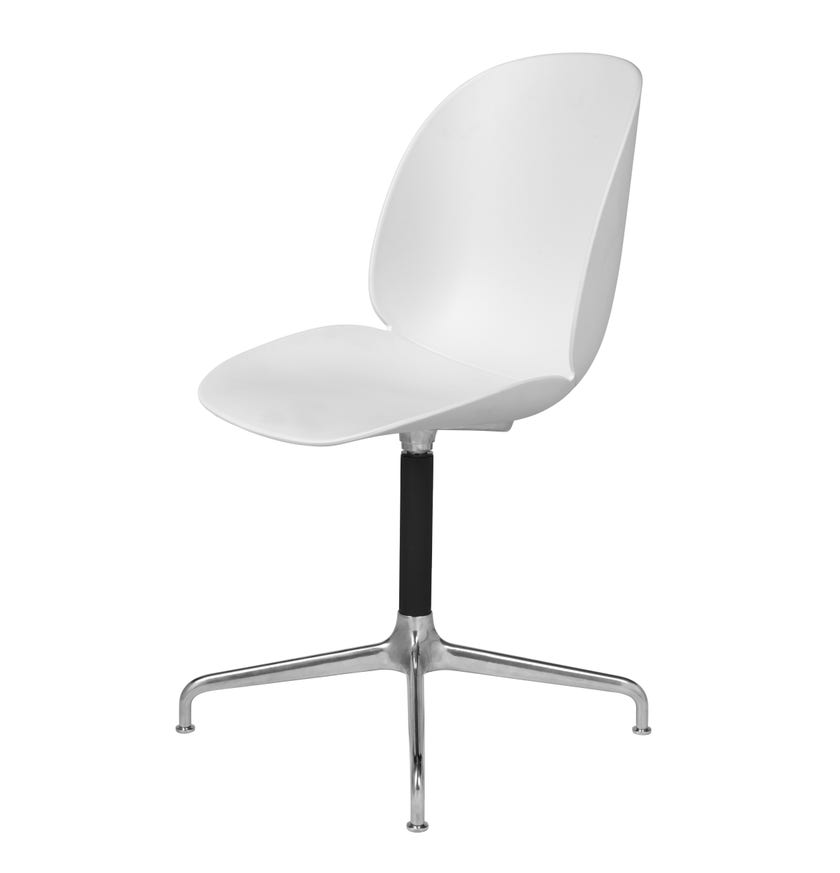 Chaise de bureau BEETLE unupholstered 4 Star base de Gubi, Pieds Aluminium poli et noir, Alabaster White