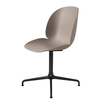 Chaise de bureau BEETLE unupholstered 4 Star base de Gubi, Pieds Noir, Beige