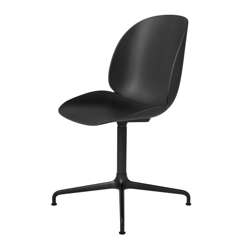 Chaise de bureau BEETLE unupholstered 4 Star base de Gubi, Pieds Noir, Noir Chaise de bureau BEETLE unupholstered 4 Star base de Gubi, Pieds Noir, Noir