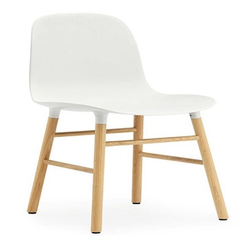 Chaise FORM de Nornamm Copenhagen, Coque Blanc, Pied Alu blanc