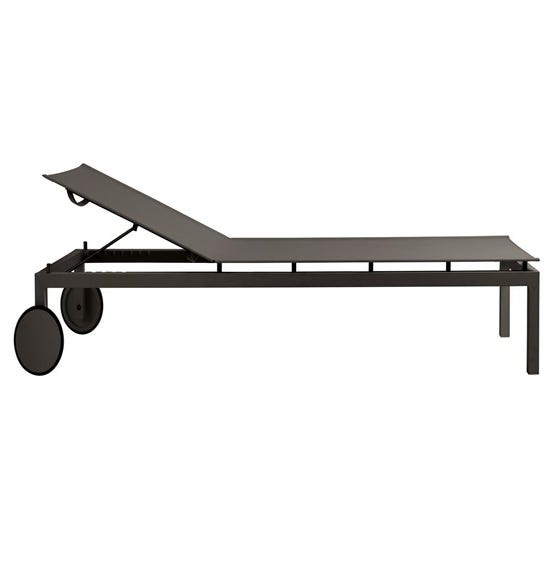 Chaise longue NATAL ALU de Tribù, Wengé 