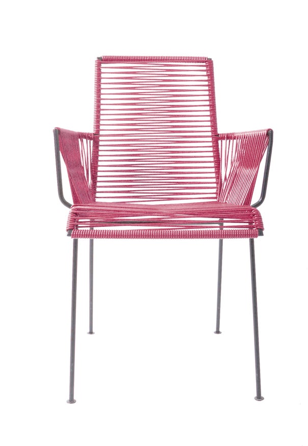 Chaise MAZUNTE COCOON de Boqa avec structure noir, Bordeaux Chaise MAZUNTE COCOON de Boqa avec structure noir, Bordeaux