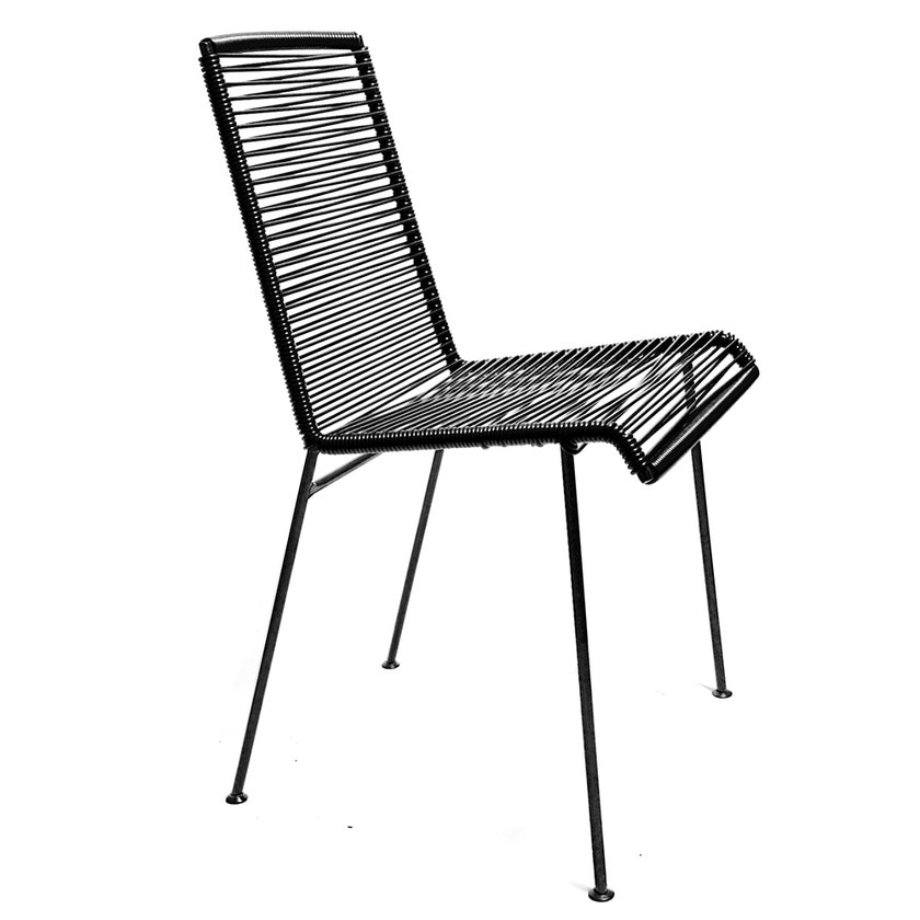 Chaise MAZUNTE de Boqa avec structure noire, Noir d''aniline Chaise MAZUNTE de Boqa avec structure noire, Noir d''aniline