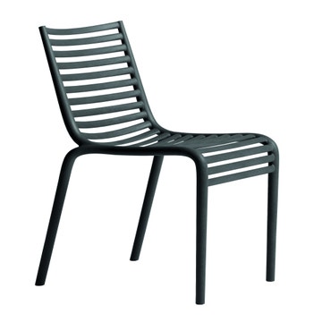 Chaise PIP-E de Driade, gris foncé