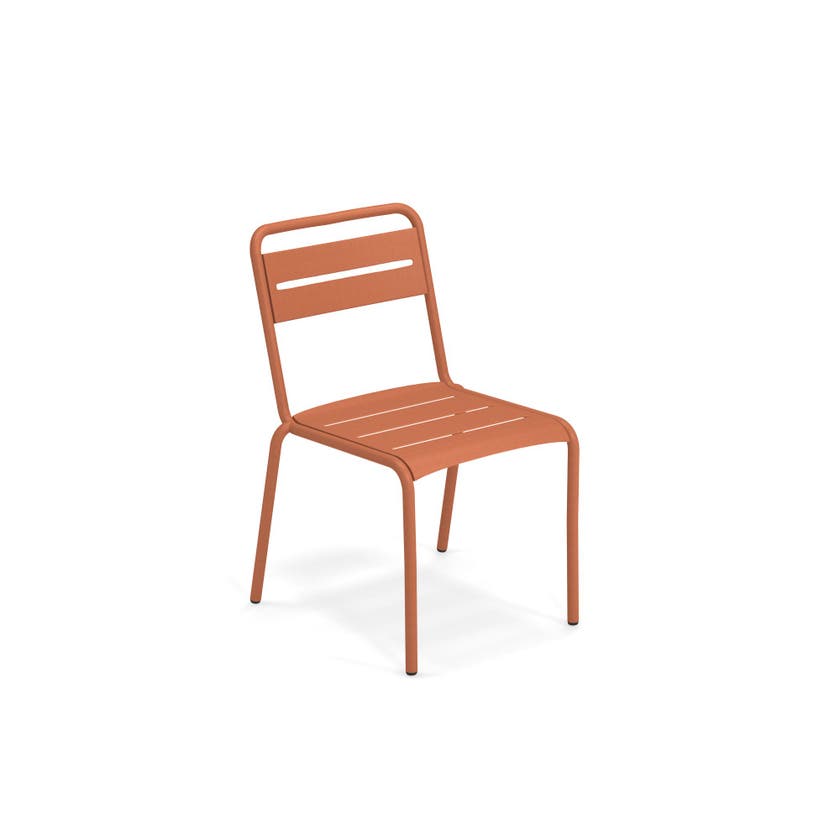 Chaise STAR de Emu, Rouge d'érable Chaise STAR de Emu, Rouge d'érable