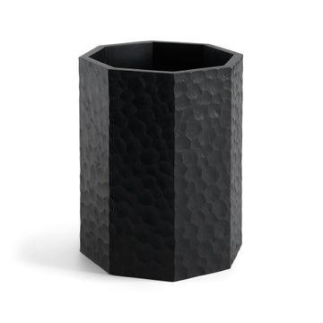 Corbeilles à papier CHOPPED d'Ethnicraft, Acajou massif teinté noir Corbeilles à papier CHOPPED d'Ethnicraft, Acajou massif teinté noir