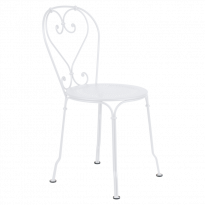 Chaise 1900 de Fermob, Blanc Coton